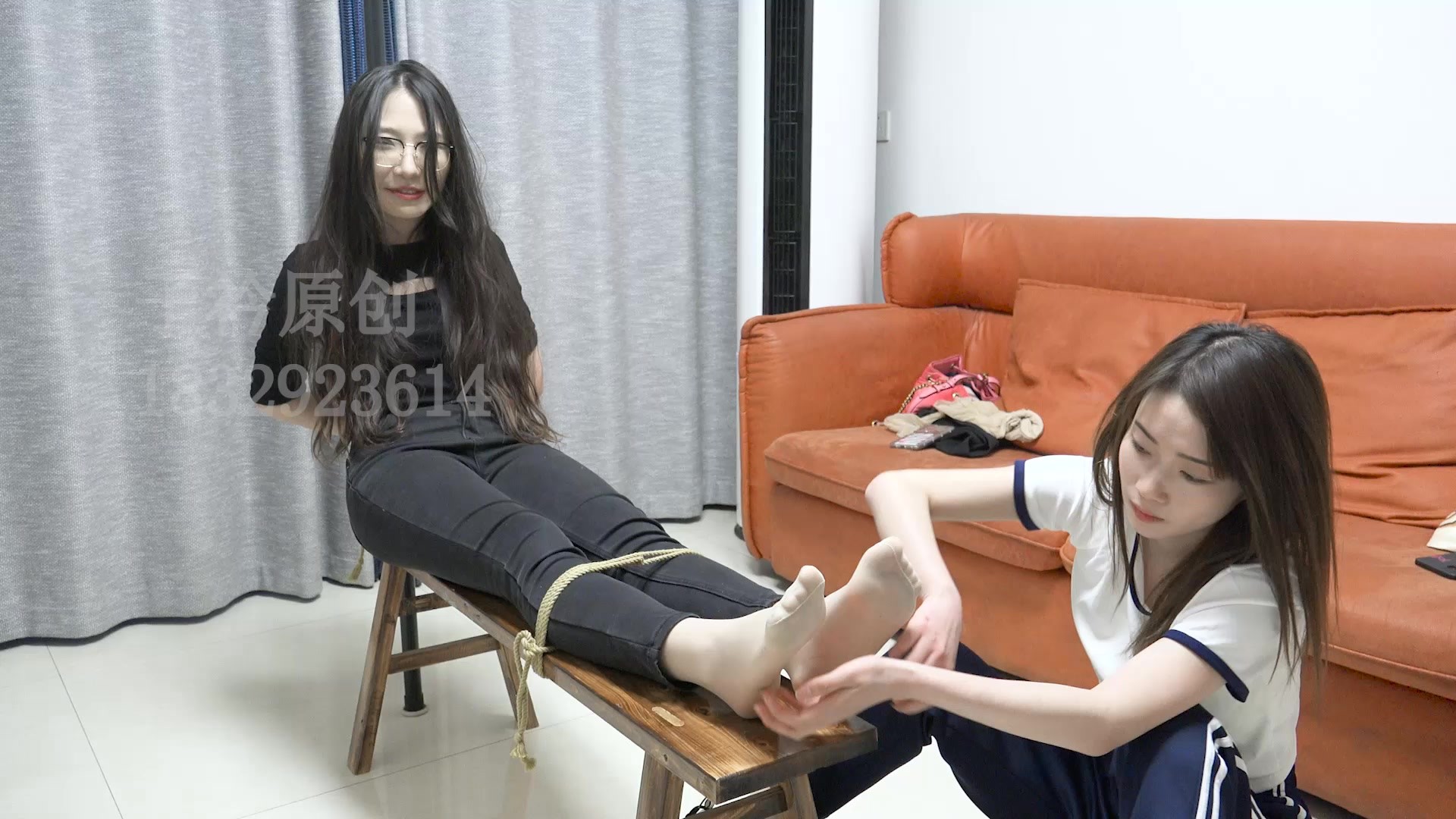 Featured image of post 【子衿原创】妹俩的TK SP游戏 妍如千千主演