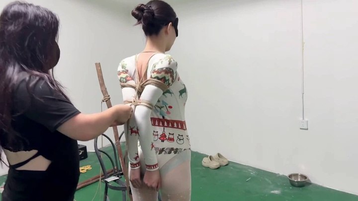 #媚娘工作室 卑微小奴“夹棍生存”.mp4