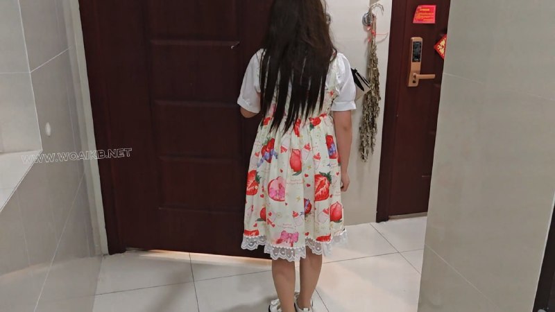 #苏苏 草莓Lolita睡J捆绑.mp4
