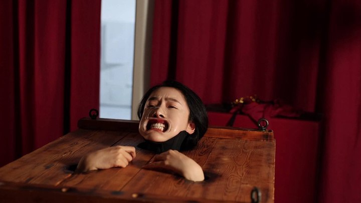 #路由紧缚 美女的嘴巴