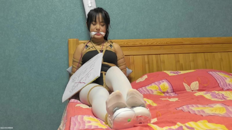 #精致原创 18岁高中舞蹈女生高沈氏犯下杀夫罪后五花大绑游街，挠脚心，最后被处以极刑 下载地址